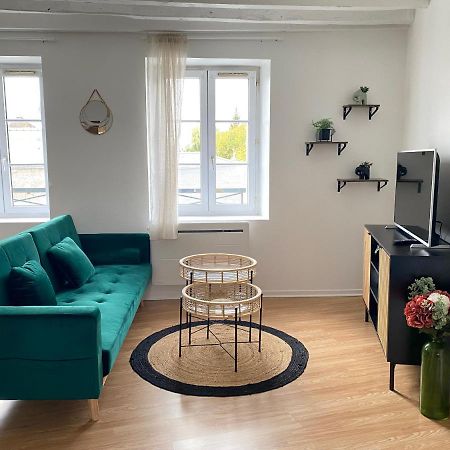 Charmant Studio A Etampes Apartment Екстериор снимка