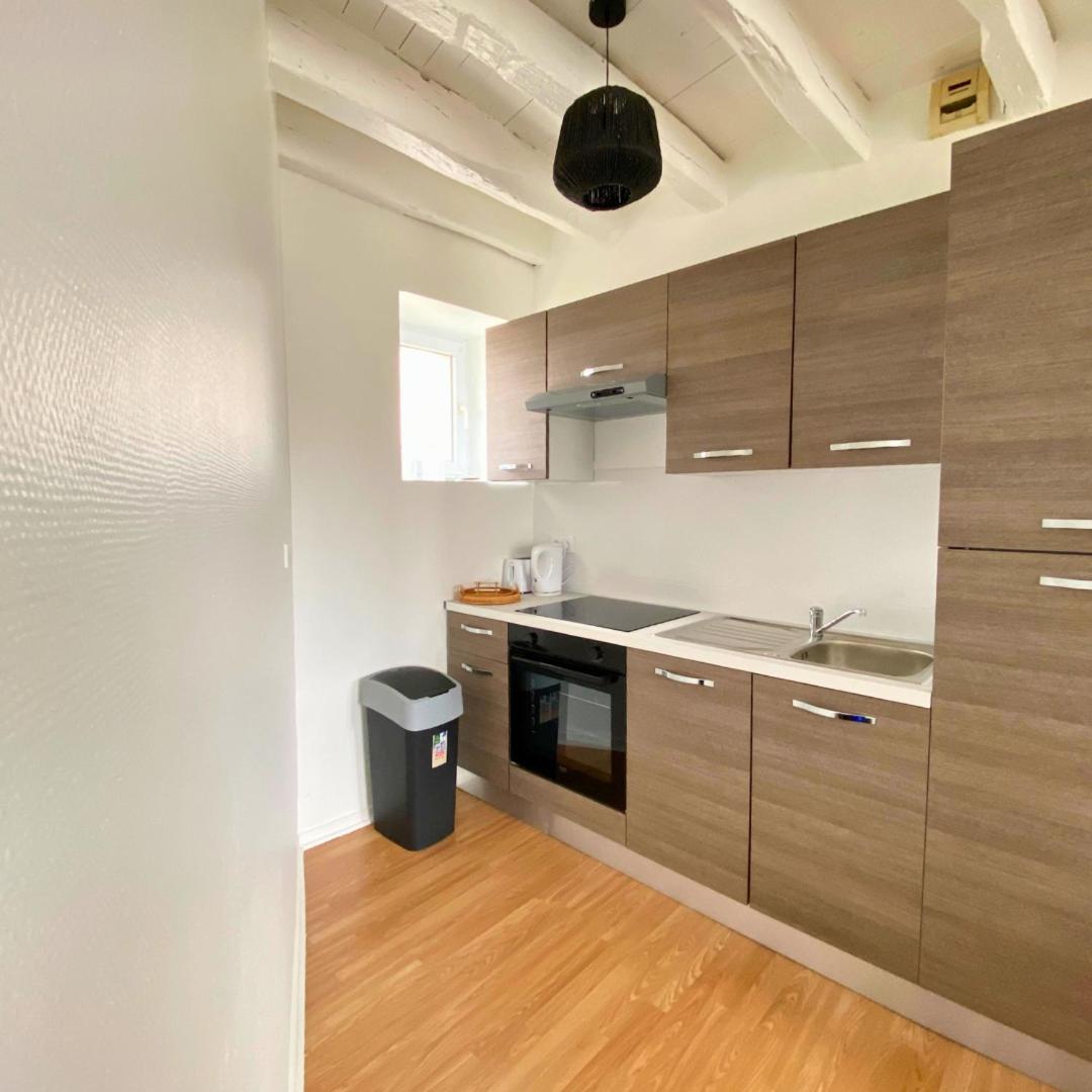 Charmant Studio A Etampes Apartment Екстериор снимка