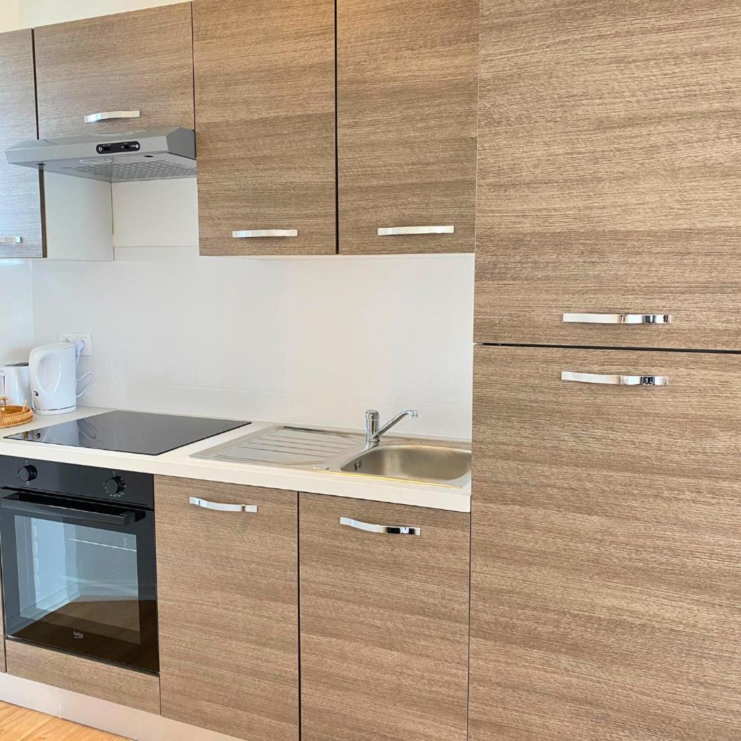 Charmant Studio A Etampes Apartment Екстериор снимка