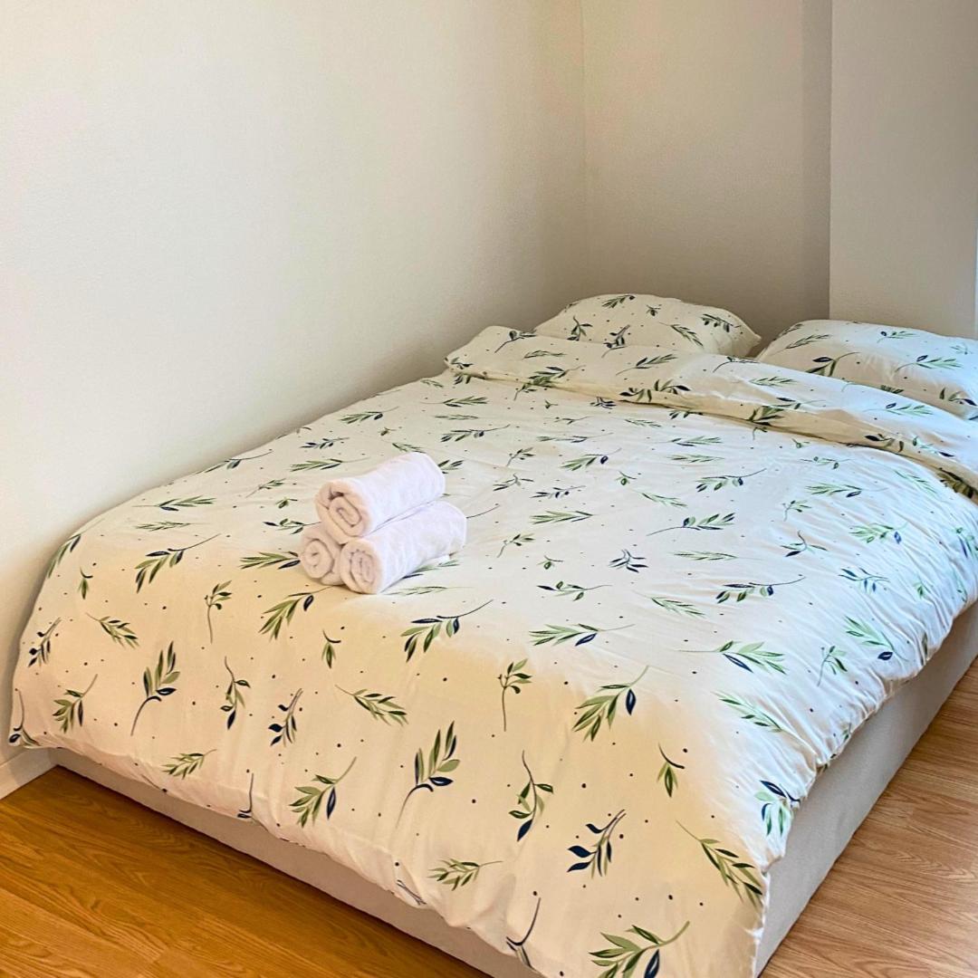 Charmant Studio A Etampes Apartment Екстериор снимка